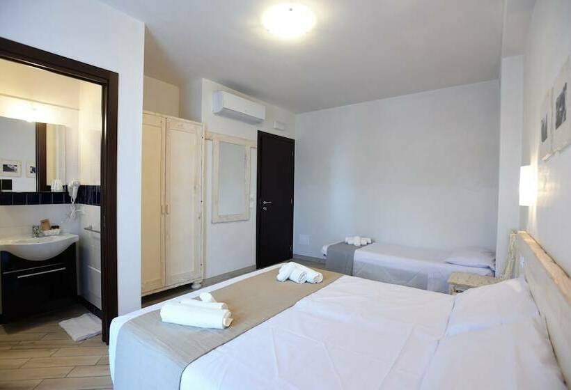 Номер Стандарт Трехместный, Camere Le Vie Di Omero