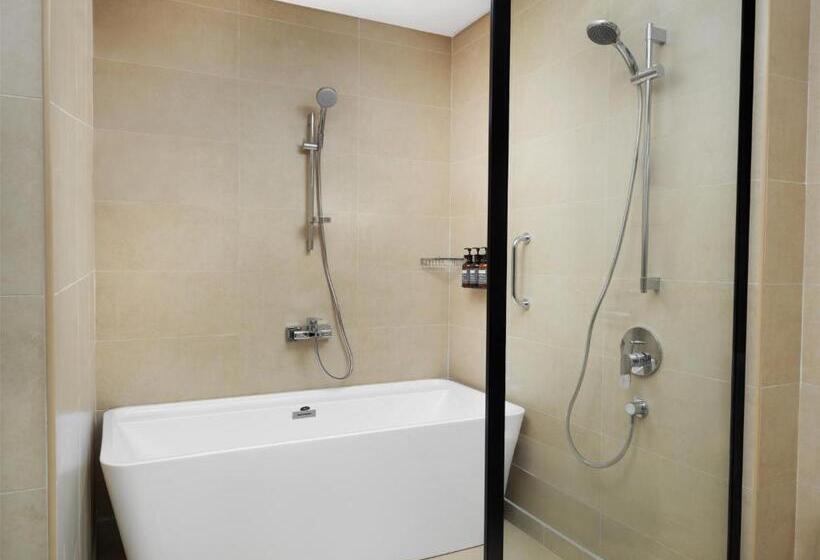 Стандартный Номер Кровать Кинг, Voco Jeddah Gate, An Ihg