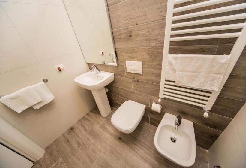 스탠다드 룸, B&b Corte Sul Naviglio Cin I T 0 1 5 0 7 0 C 1 3 X U I L Q C V