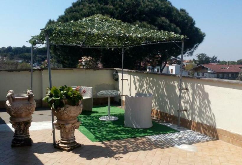 Полулюкс Одноместный с Террасой, B&b Vittoria Colonna