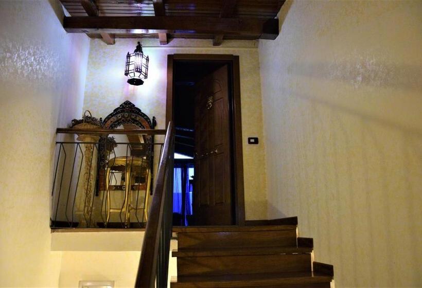 Полулюкс Одноместный с Террасой, B&b Vittoria Colonna