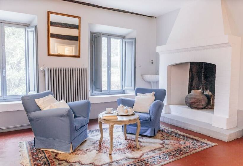 سوییت, Villa La Bianca
