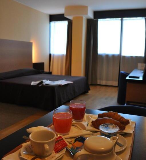 اتاق استاندارد یک نفره, Golf Hotel Milano