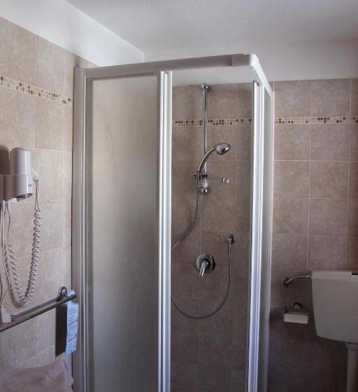 اتاق استاندارد با چشم‌انداز کوهستان, Albergo Herbetet