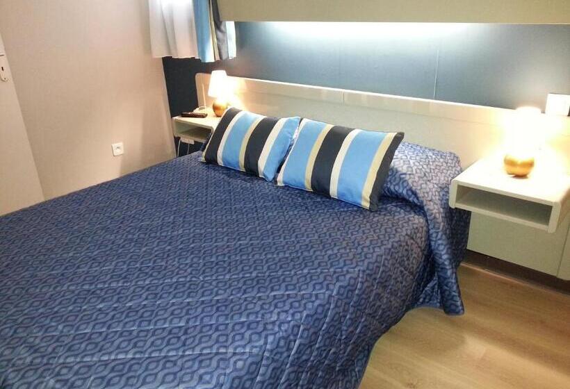 스탠다드 룸, Hôtel Beach