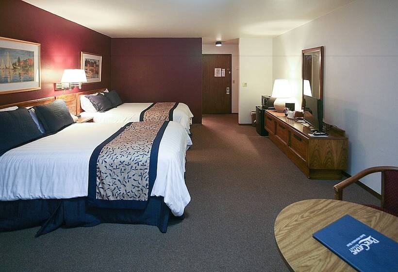 Номер Стандарт 2 Двуспальные Кровати, Pine Grove Resort