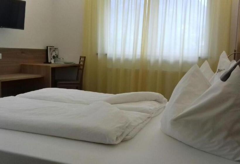 Comfort room with balcony, Garni Raffein