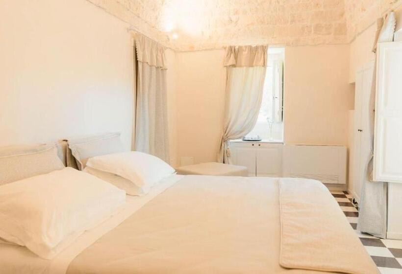 اتاق لوکس, Leonardo Trulli Resort