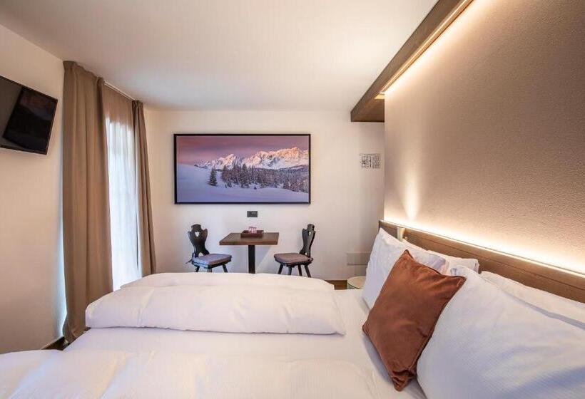 Номер Стандарт с Балконом, Cima Dodici B&b   Apartments