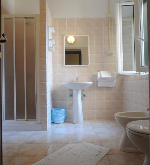 اتاق استاندارد, Albergo Gino