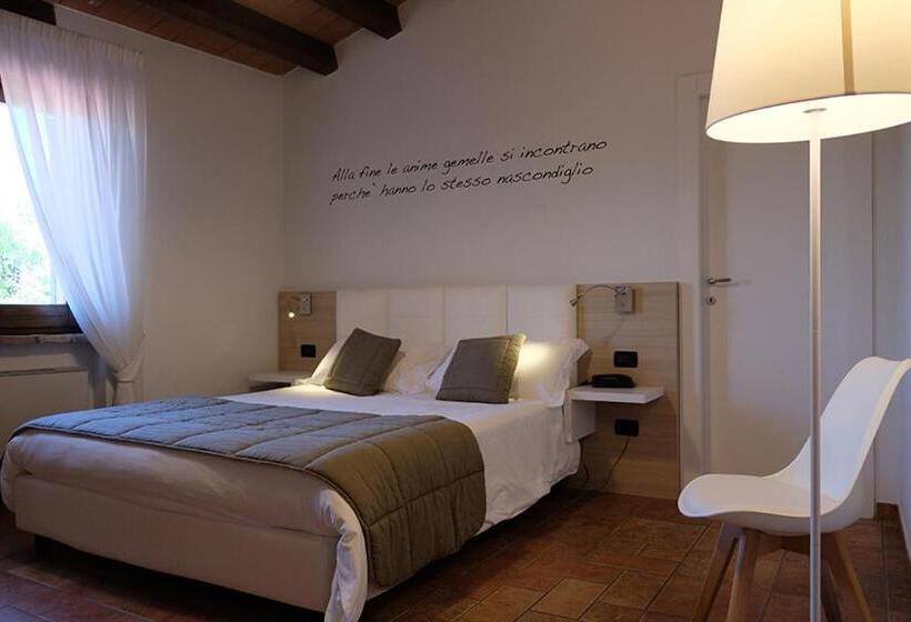 Номер Стандарт, Relais Madonna Di Campagna