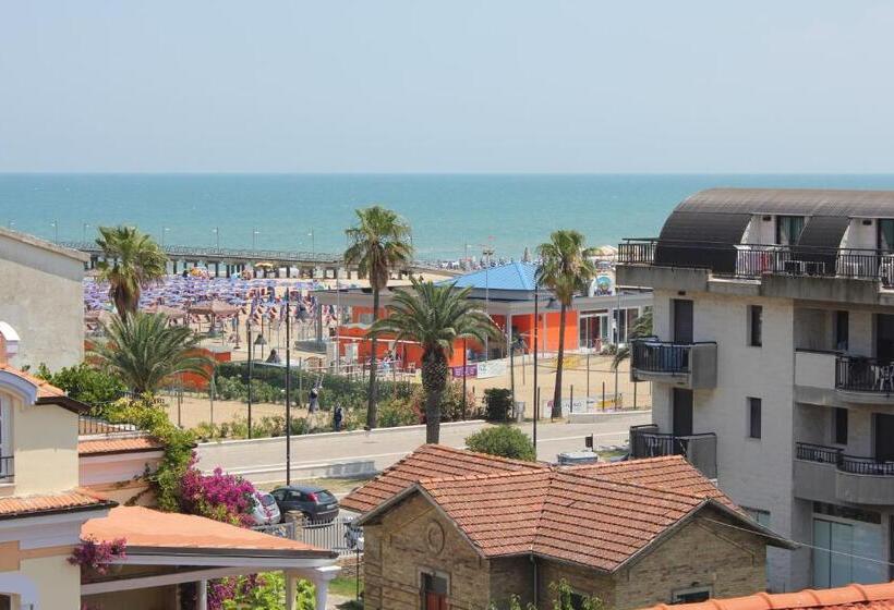 Четырехместный Номер Стандарт, Venezia Vasto