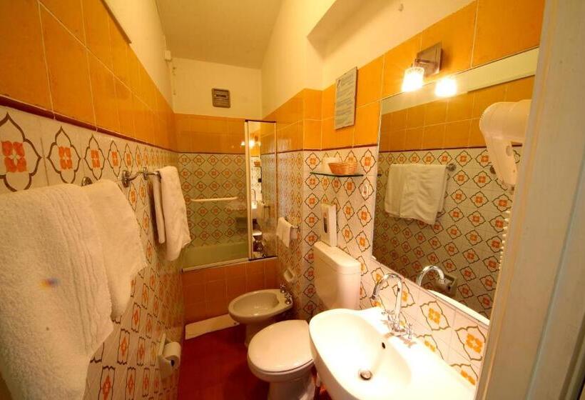 标准间, La Favorita Apricale B&b & Ristorante