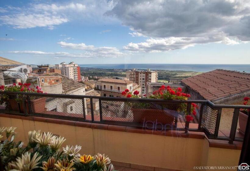 اتاق استاندارد سه نفره, I Tetti Di Girgenti