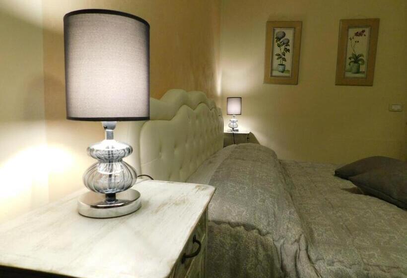 스탠다드 룸, Domus Langhe B&b