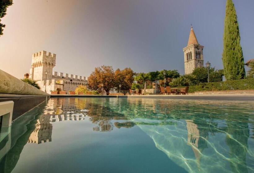 Номер Deluxe, Castello Delle Serre