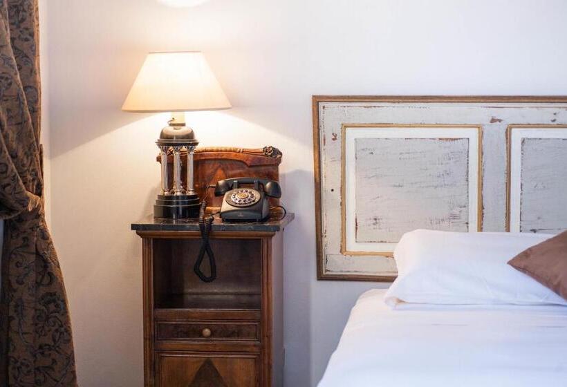 Номер Deluxe, Castello Delle Serre