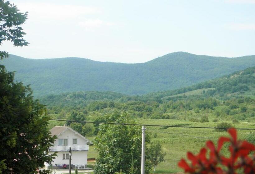 Апартаменты Дюплекс 3 Спальни, Bed & Breakfast Helena