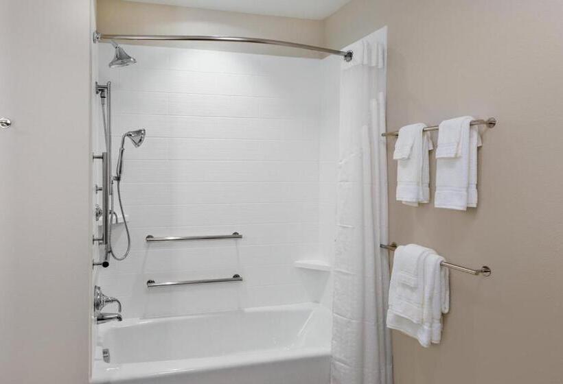 Номер Стандарт Адаптированный для Инвалидов, Holiday Inn Express & Suites   Prosser   Yakima Valley Wine, An Ihg
