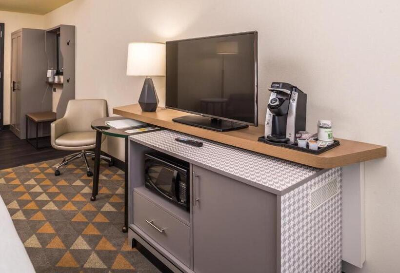 Номер Deluxe Адаптированный для Инвалидов, Holiday Inn Joplin, An Ihg