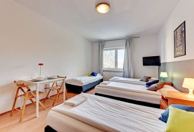 חדר סטנדרט לארבעה, Nice Rooms   Pokoje Gościnne