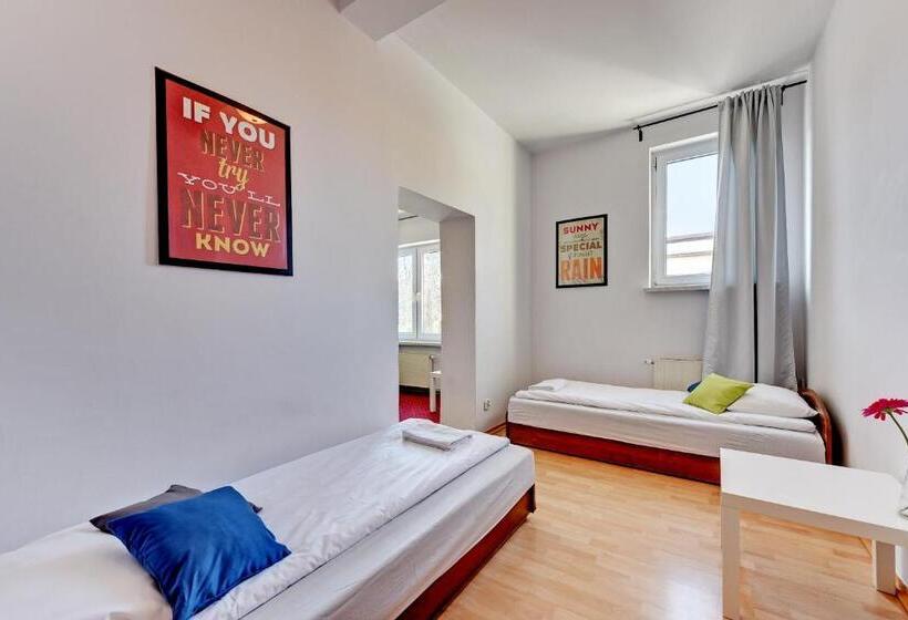 Pokój Standard Wspólna Łazienka, Nice Rooms   Pokoje Gościnne