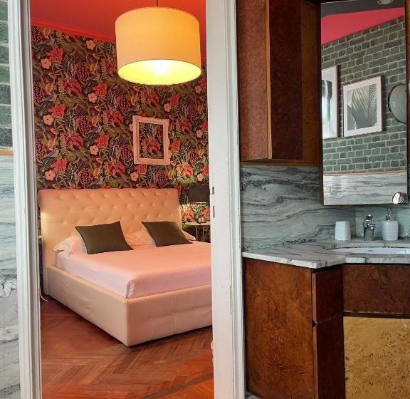 Camera Tripla Comfort, Central Suite Bed&breakfast