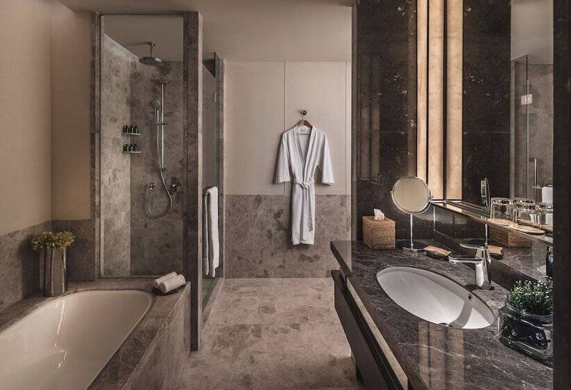 Habitación Premium Vista al Mar., Shangrila Colombo