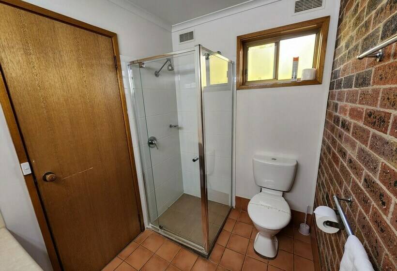 Номер Стандарт, Country Roads Motor Inn Naracoorte