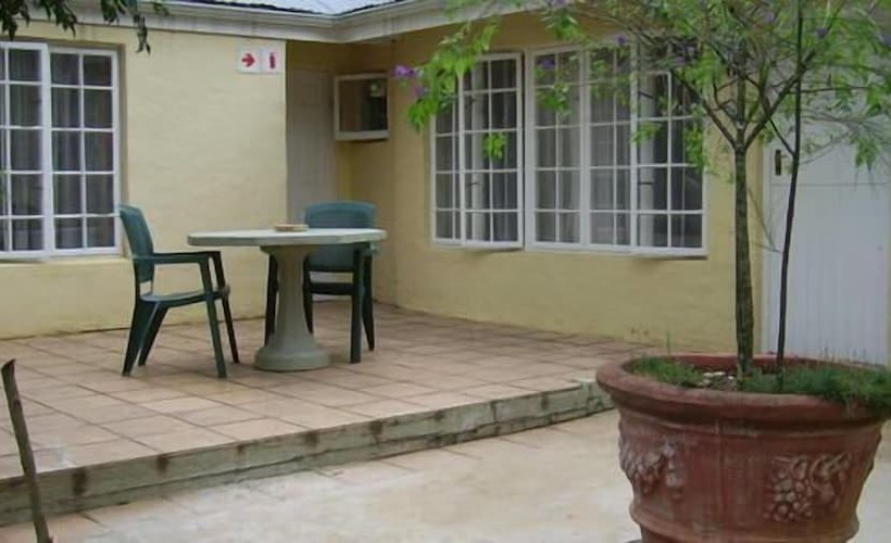 Семейный Номер, Nutmeg Guest House