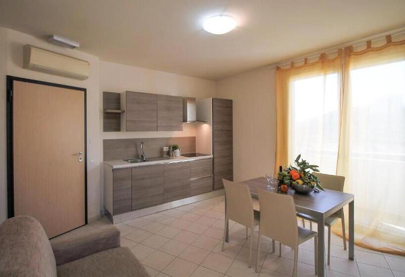 آپارتمان 2 خوابه, Residence Felice