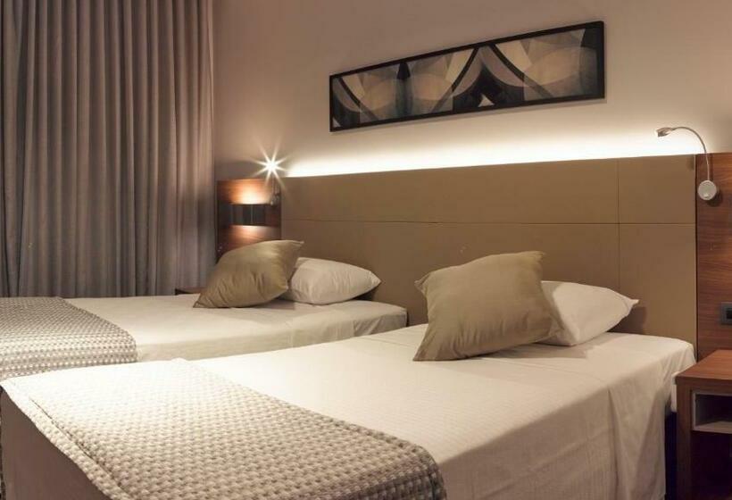 Номер Superior Одноместный, Jl Hotel By Bourbon