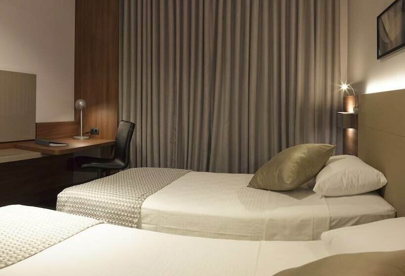 Номер Superior Одноместный, Jl Hotel By Bourbon
