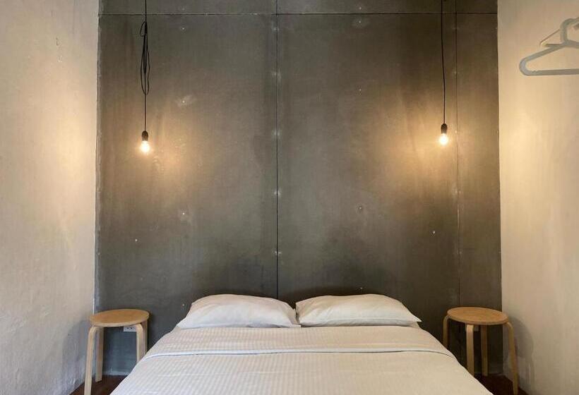 Номер Стандарт Совместная Ванная, The Frame Guesthouse   Hostel