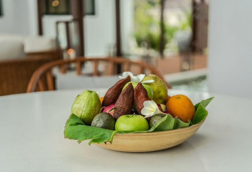 1침실 빌라 바다전망, The Royal Sands Koh Rong