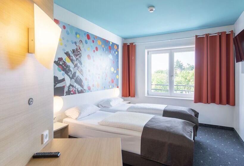 Номер Стандарт, B&b Hotel München City Ost