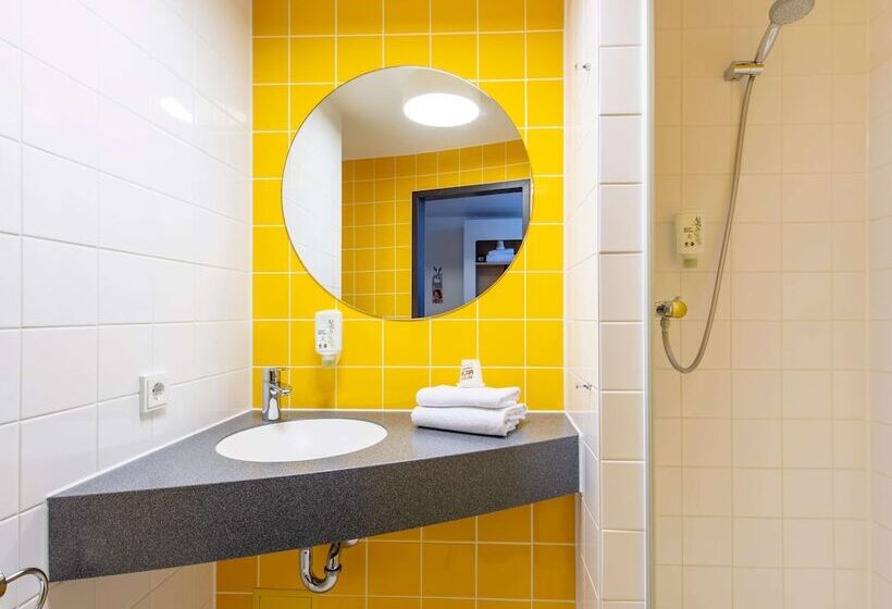 Номер Стандарт, B&b Hotel München City Ost