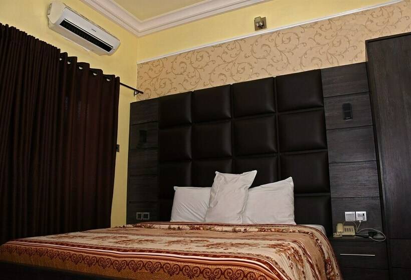 اتاق استاندارد, La Maison