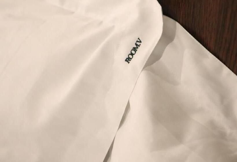اتاق استاندارد یک نفره, Room V At Kluang Parade