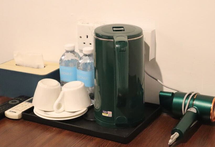 اتاق استاندارد یک نفره, Room V At Kluang Parade