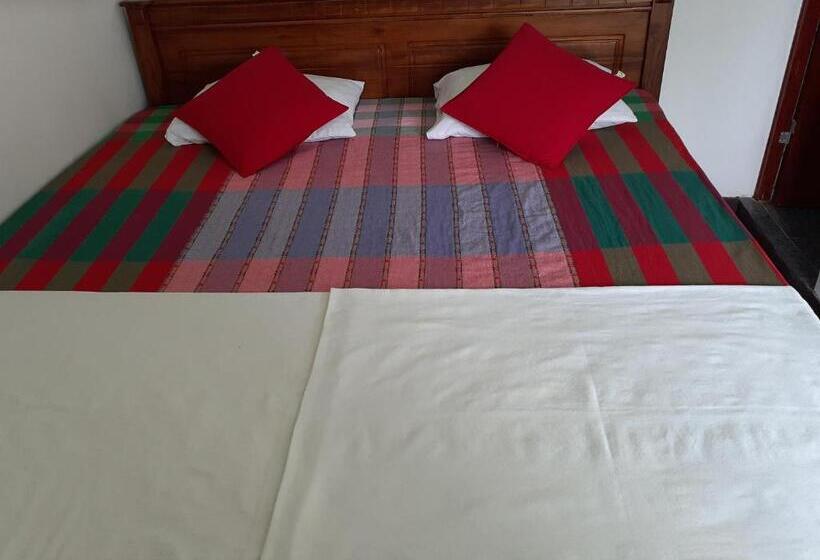 Standard-huone Parveke, Kandy Mountain Cottage