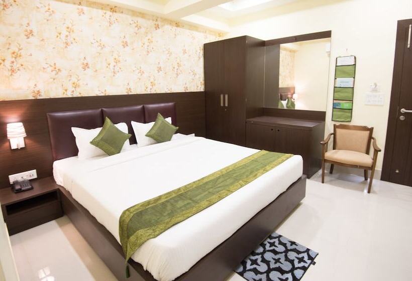 标准间, Treebo King S Court Chandrasekharpur