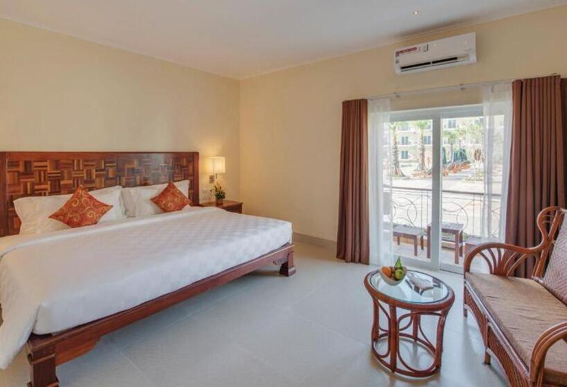 اتاق لوکس با بالکن, Sokha Palace Siem Reap