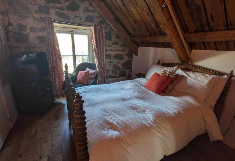 Номер Стандарт, La Maison Rousseau