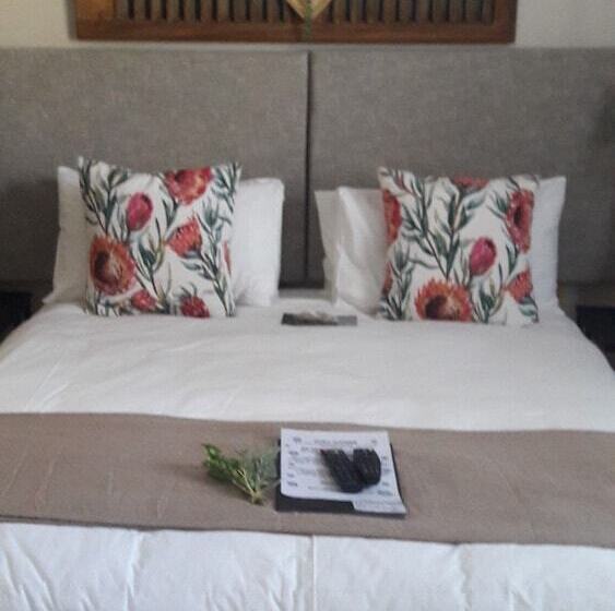 Четырехместный Номер Deluxe, De Akker Guest House Oudtshoorn