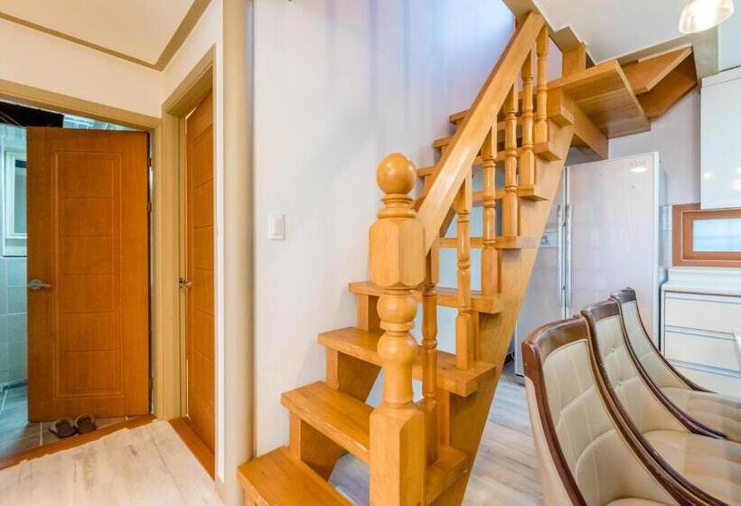 سوییت دوبلکس, Home Fourest Resort Geoje