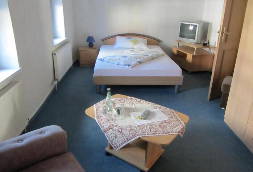 Номер Deluxe, Gasthaus & Hotel Zur Linde