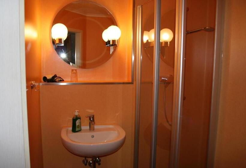 Номер Deluxe, Gasthaus & Hotel Zur Linde