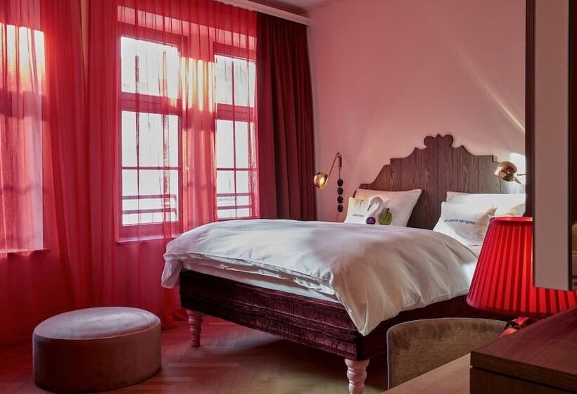 Номер Стандарт, 25hours Hotel The Royal Bavarian