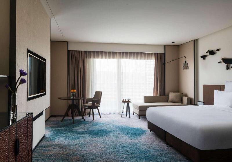 带大床的豪华间, Pullman Zhouzhuang